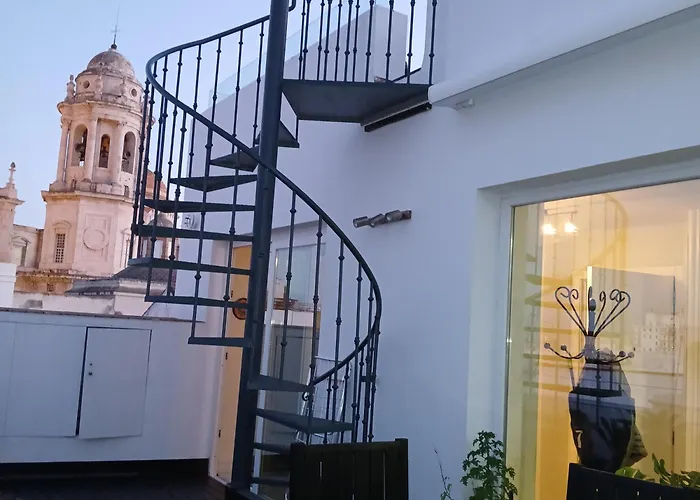 Apartment ***** Attic With Impressive Views And Jacuzzi