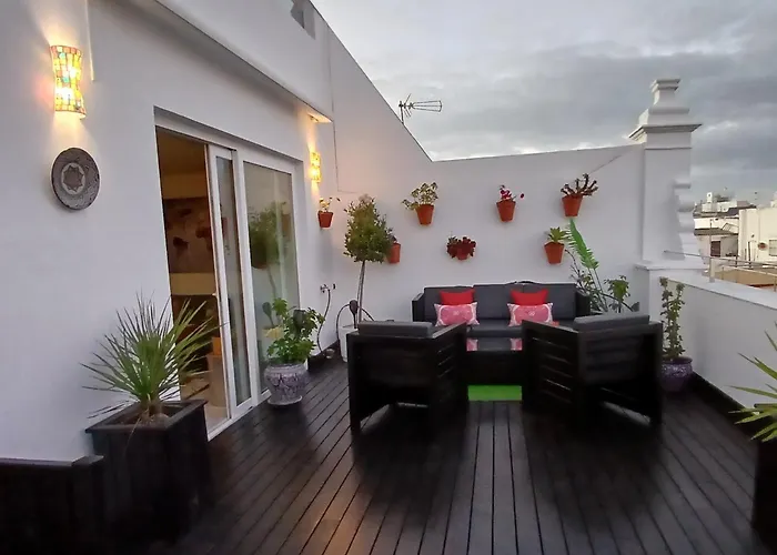 Apartment ***** Attic With Impressive Views And Jacuzzi Cadiz