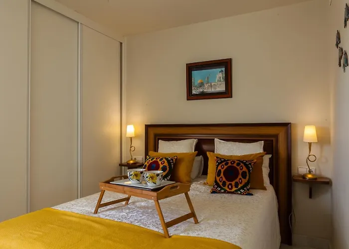 ***** Attic With Impressive Views And Jacuzzi Apartment Cadiz