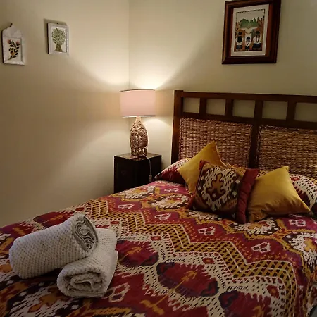 Apartman ***** Attic With Impressive Views And Jacuzzi