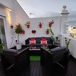 ***** Attic With Impressive Views And Jacuzzi 카디스